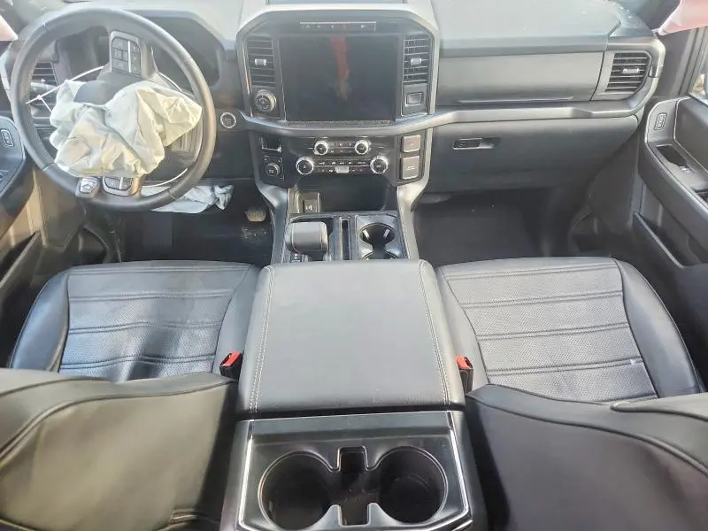 2024 FORD F150 XLT  