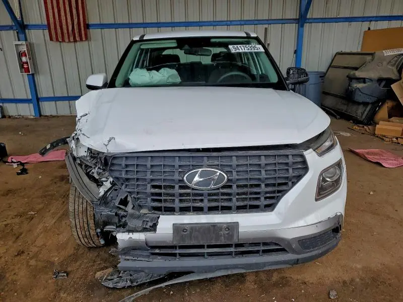 2022 HYUNDAI VENUE SE  