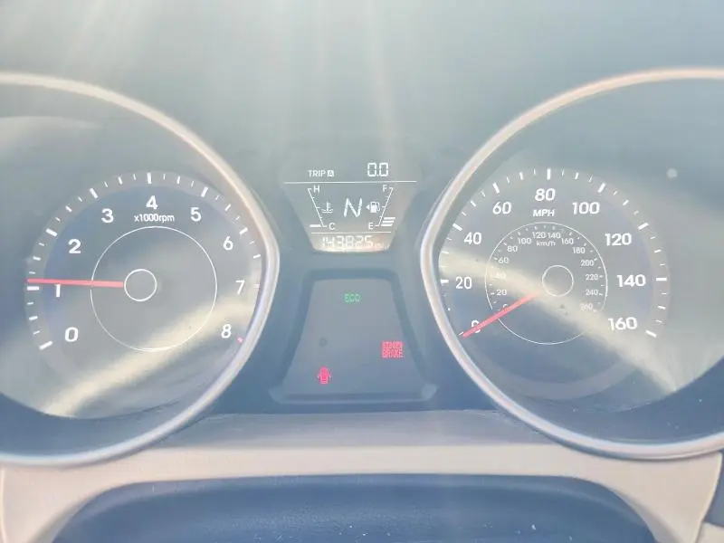 2015 HYUNDAI ELANTRA LIMITED  