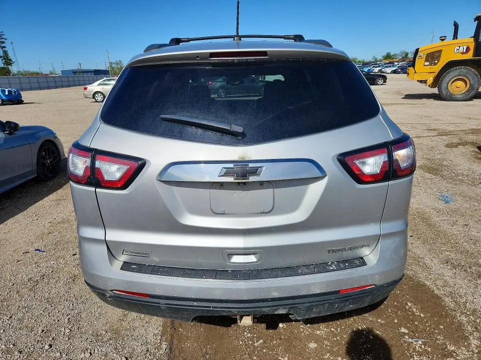 2015 CHEVROLET TRAVERSE LT  