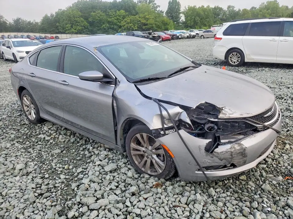 2017 CHRYSLER 200 LIMITED  