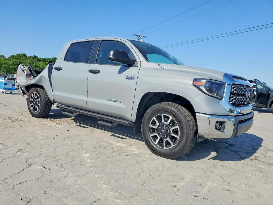 2020 TOYOTA TUNDRA SR5  