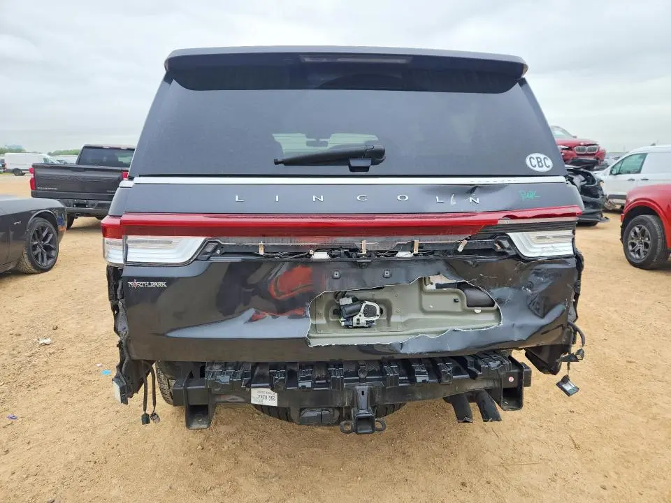 2022 LINCOLN NAVIGATOR L RESERVE  