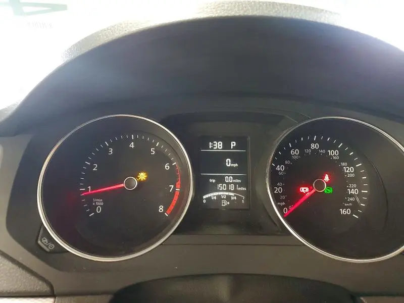 2016 VOLKSWAGEN JETTA SE  
