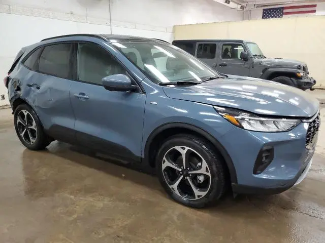 2025 FORD ESCAPE ST LINE SELECT  