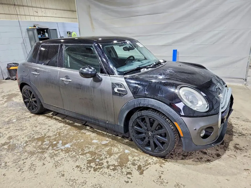 2015 MINI COOPER   