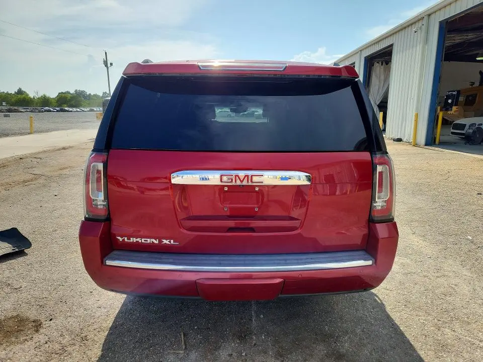 2015 GMC YUKON XL DENALI  