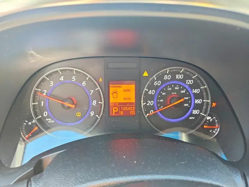 2011 INFINITI FX35 BASE  