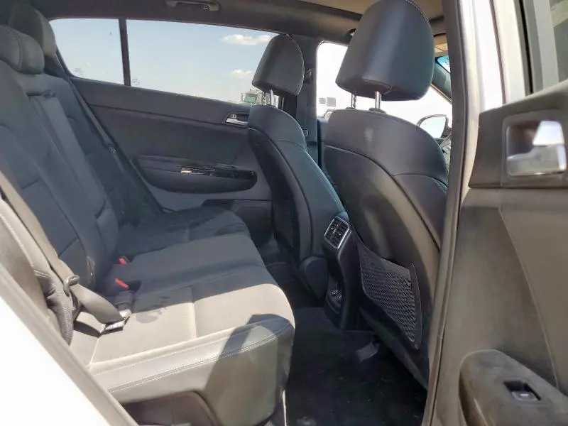 2020 KIA SPORTAGE S  