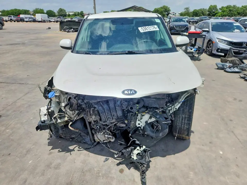 2020 KIA SOUL LX  
