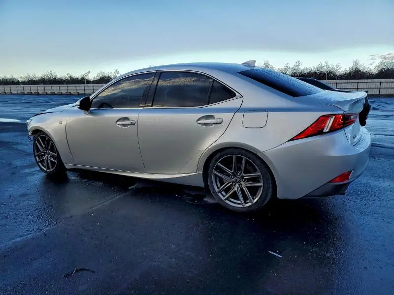 2016 LEXUS IS 200T  