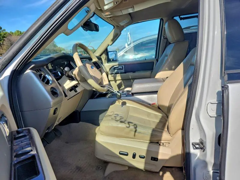 2013 FORD EXPEDITION XLT  