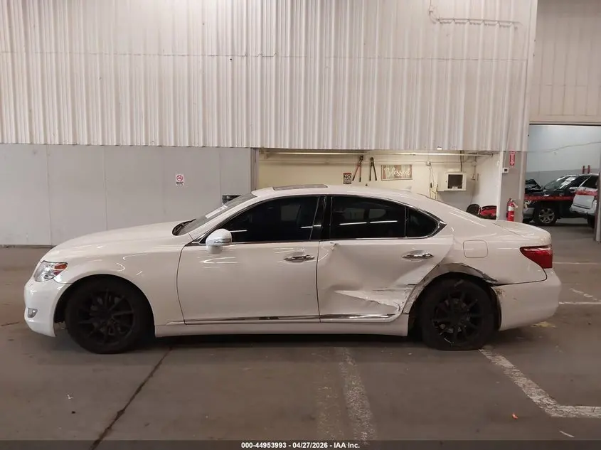 2011 LEXUS LS 460  