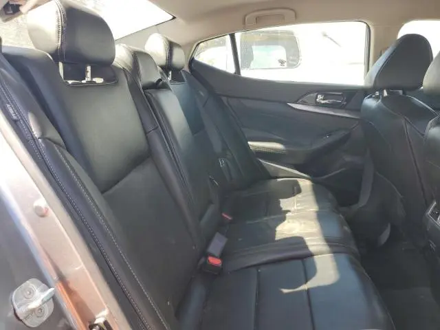 2021 NISSAN MAXIMA SV  