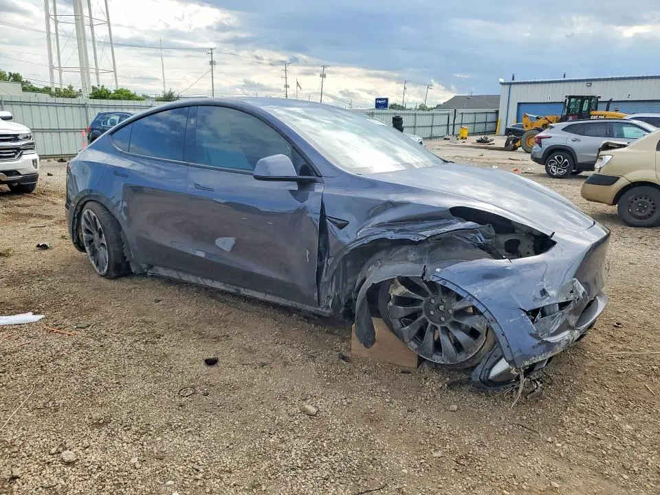 2023 TESLA MODEL Y   