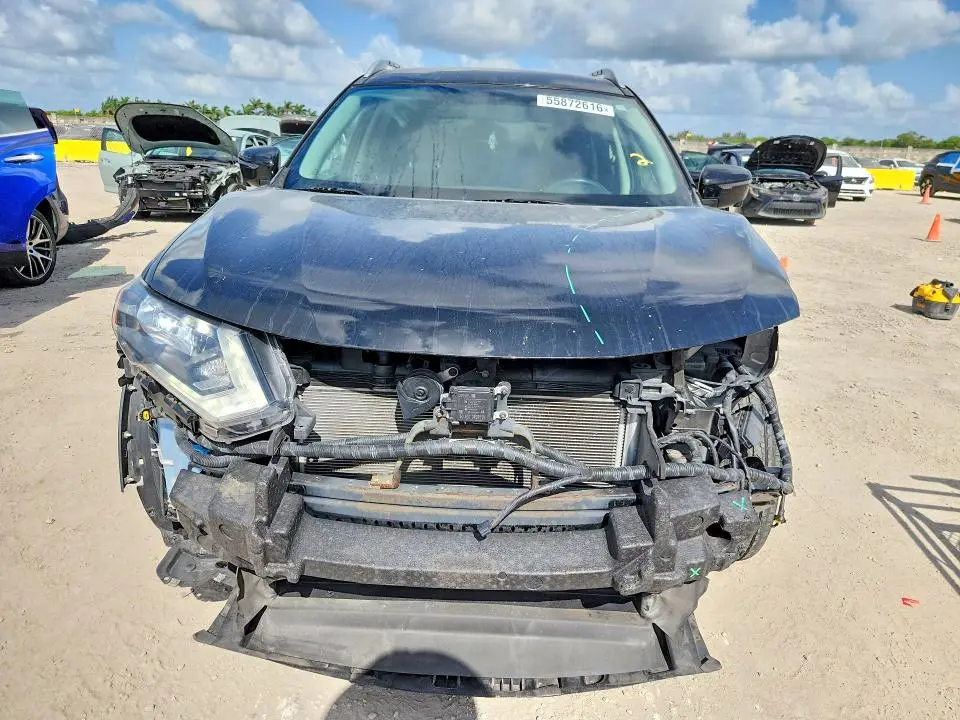 2018 NISSAN ROGUE SV  