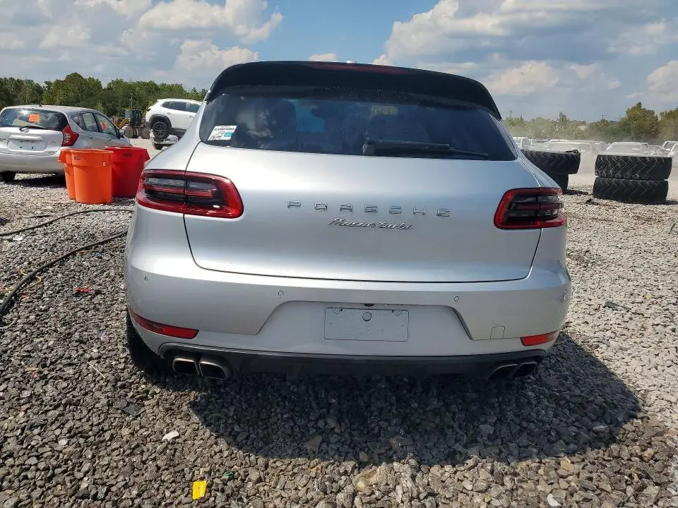 2015 PORSCHE MACAN TURBO  