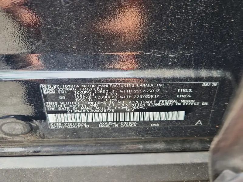 2019 TOYOTA RAV4 LE  