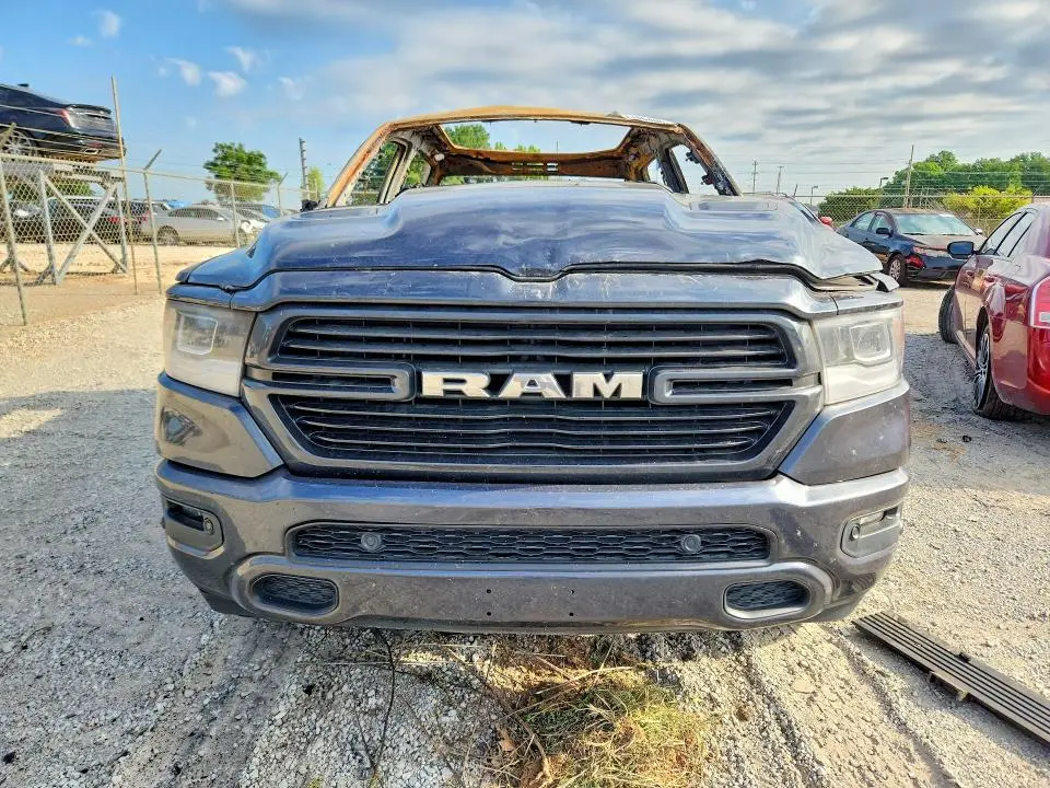 2019 RAM 1500 LARAMIE  