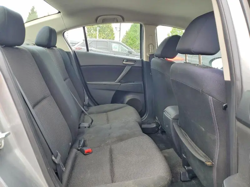 2013 MAZDA 3 I  