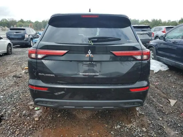 2022 MITSUBISHI OUTLANDER ES