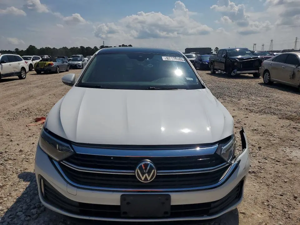 2022 VOLKSWAGEN JETTA SEL  