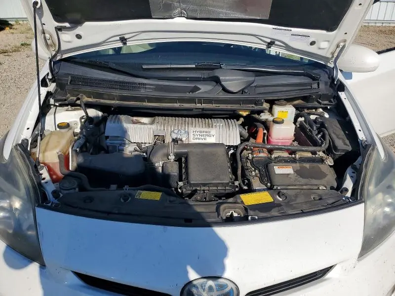 2013 TOYOTA PRIUS FIVE  