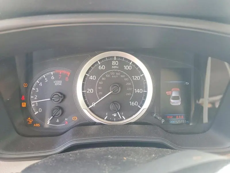 2021 TOYOTA COROLLA LE  