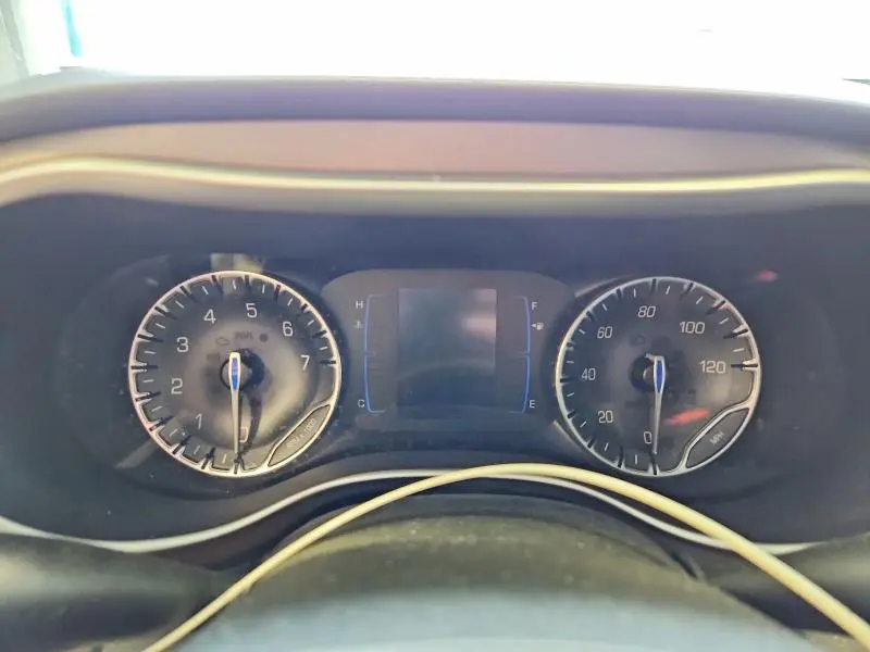 2020 CHRYSLER VOYAGER LXI  