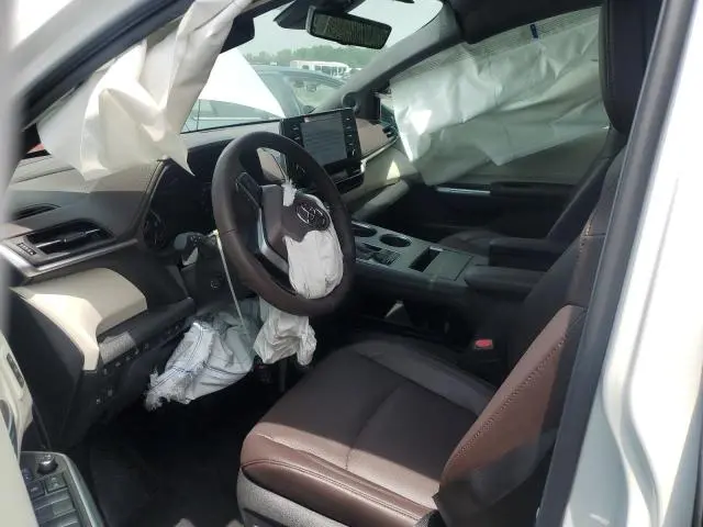 2024 TOYOTA SIENNA LIMITED  