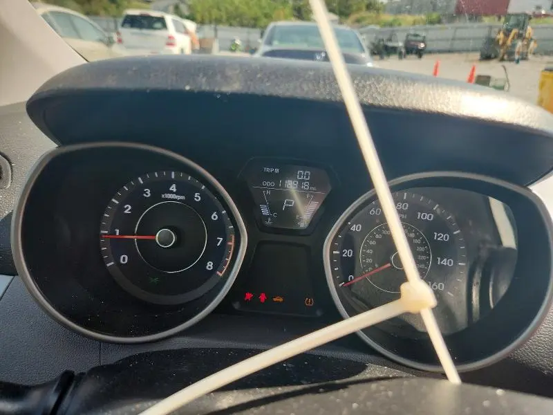 2013 HYUNDAI ELANTRA LIMITED  
