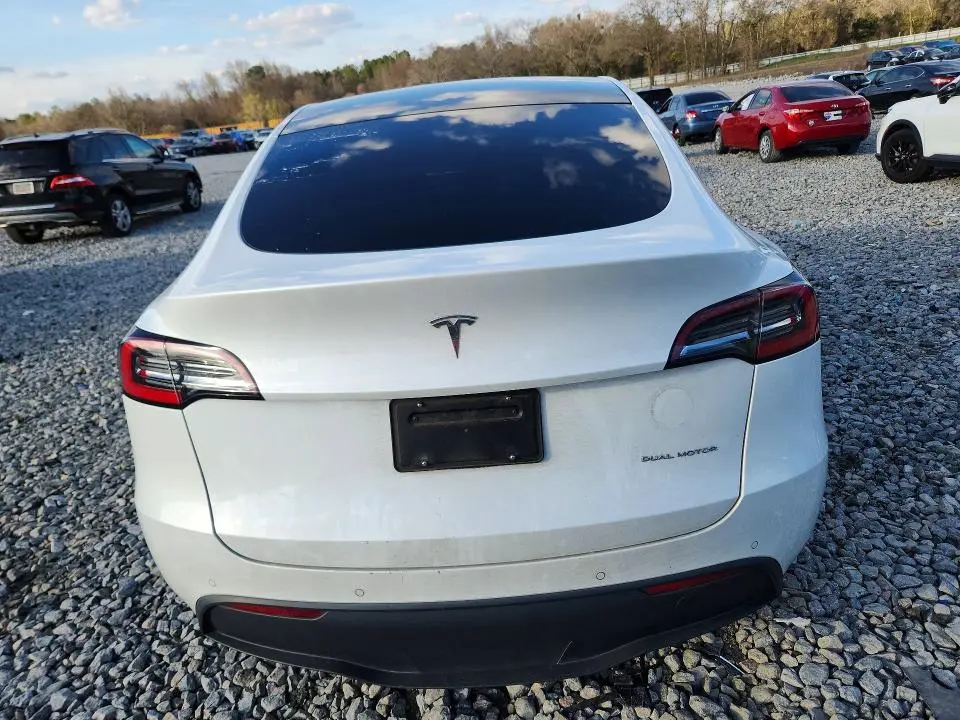 2021 TESLA MODEL Y   
