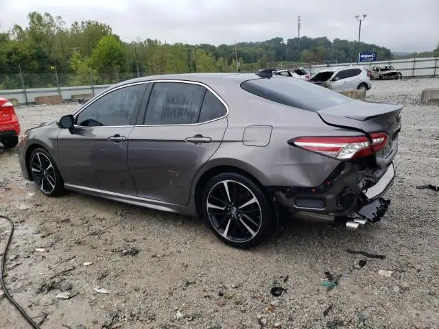 2018 TOYOTA CAMRY XSE  