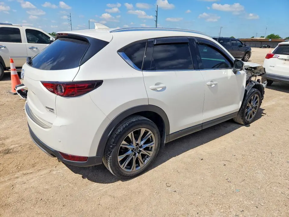 2021 MAZDA CX-5 SIGNATURE  