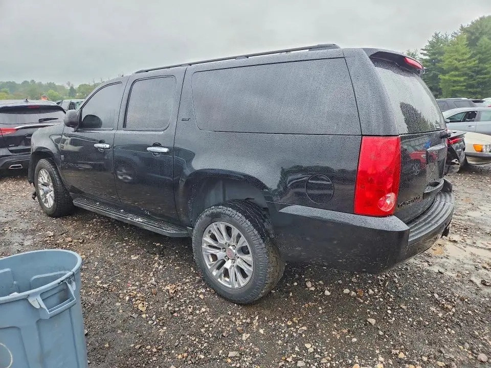 2011 GMC YUKON XL K1500 SLT  