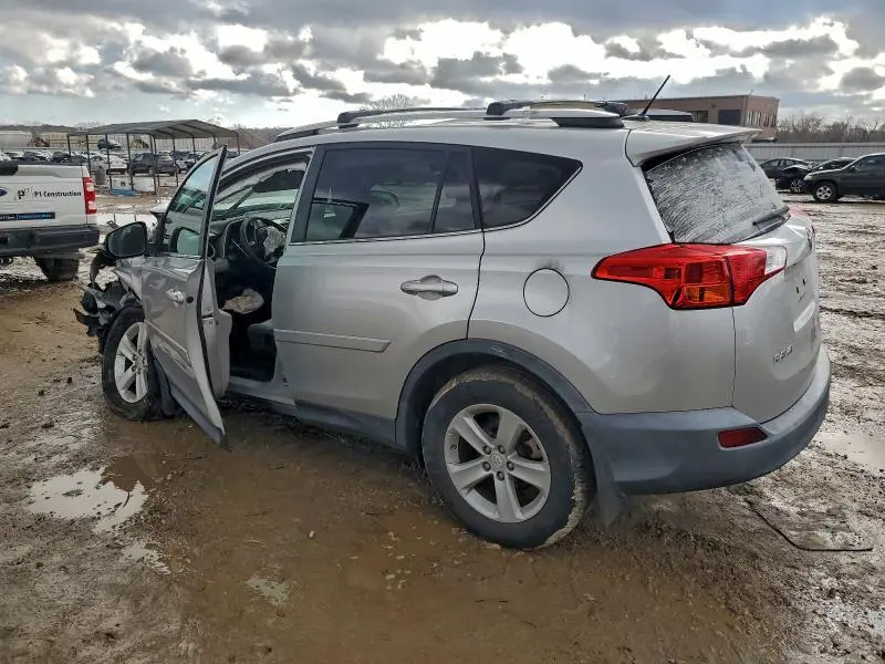 2013 TOYOTA RAV4 XLE  