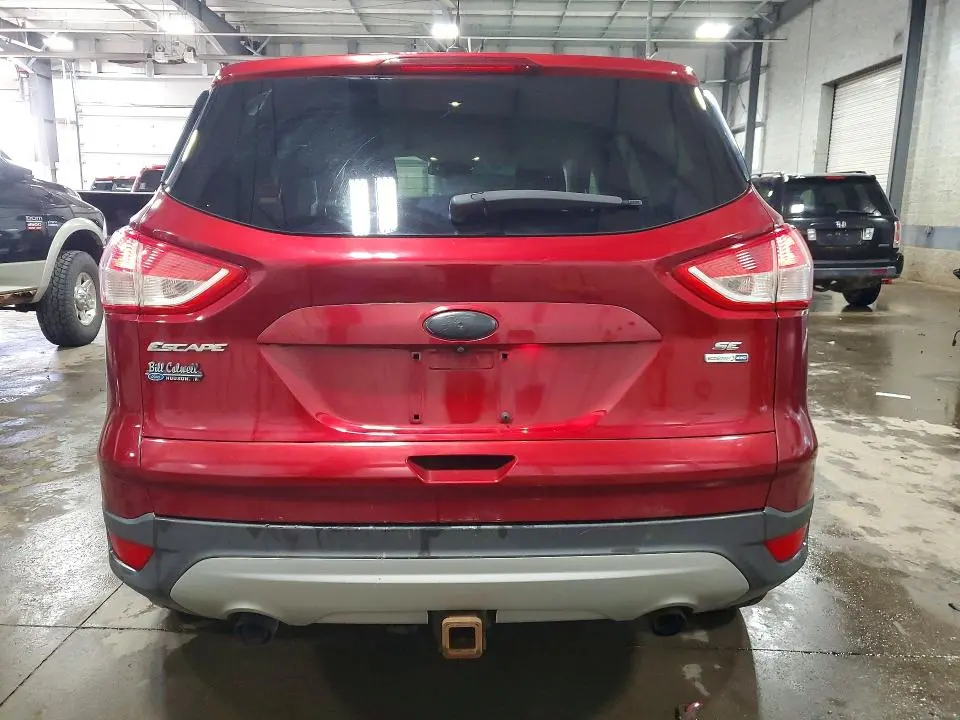 2015 FORD ESCAPE SE  