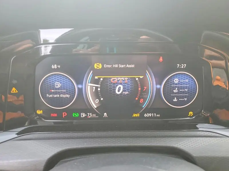 2022 VOLKSWAGEN GTI SE  
