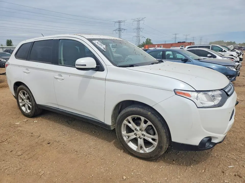 2014 MITSUBISHI OUTLANDER SE  