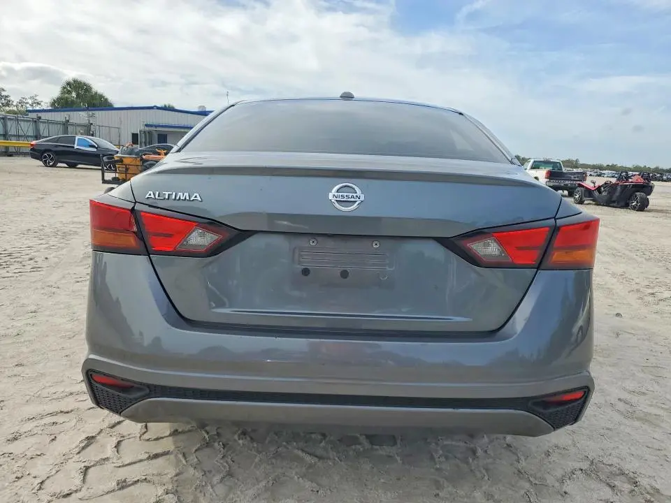 2020 NISSAN ALTIMA S  
