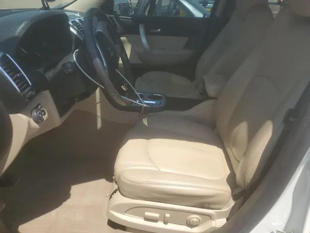 2011 GMC ACADIA SLT-2  