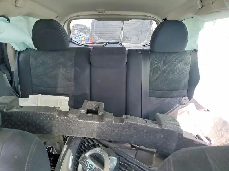 2014 NISSAN ROGUE SV  