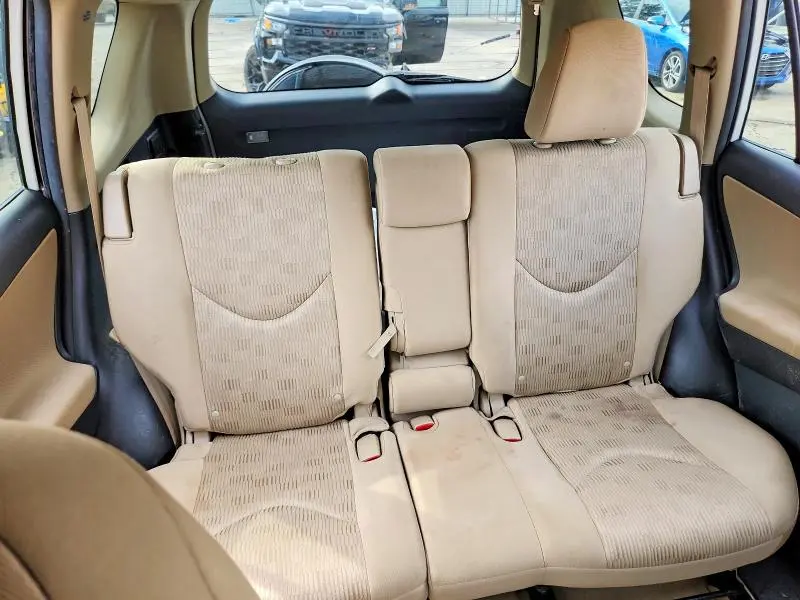 2012 TOYOTA RAV4 BASE  