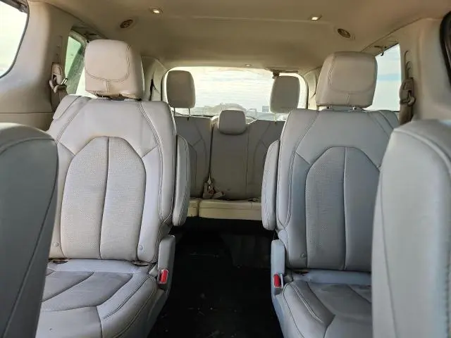 2017 CHRYSLER PACIFICA TOURING L PLUS  