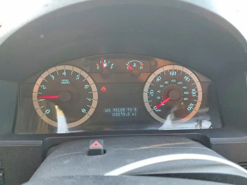 2011 FORD ESCAPE LIMITED  