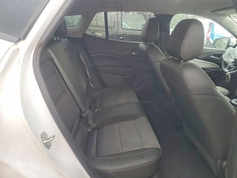 2025 CHEVROLET TRAX 1LT  