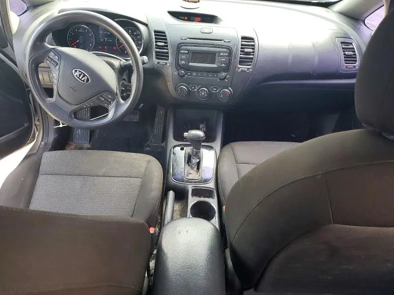 2018 KIA FORTE LX  