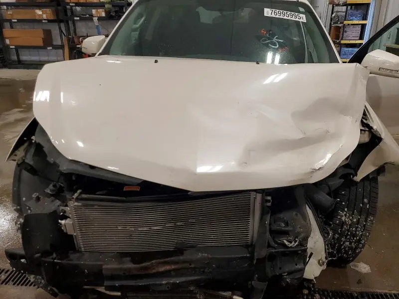 2012 CHEVROLET TRAVERSE LT  