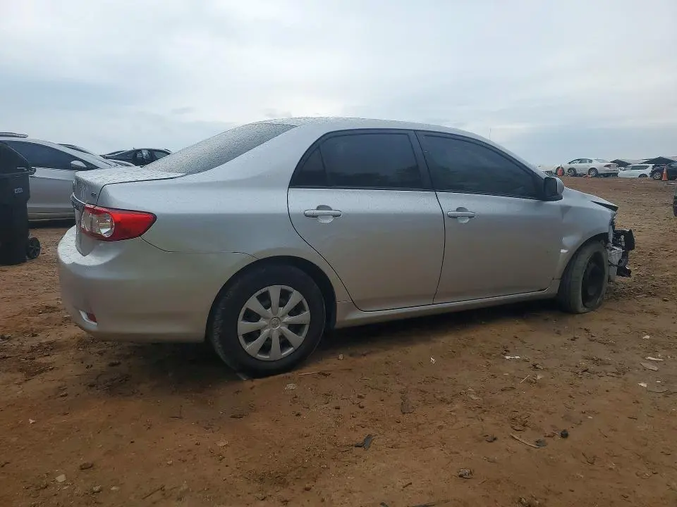 2011 TOYOTA COROLLA BASE  