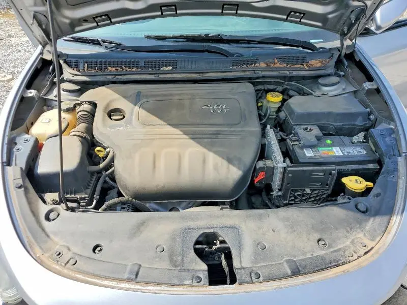 2015 DODGE DART SE  